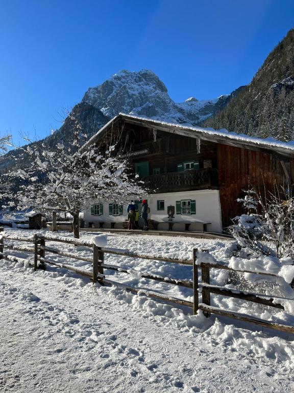 Winterlandschaft am Klausbachhaus